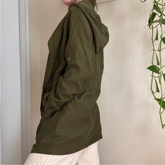 Hiking Rain Jacket Moss Green Attached Hood Coat Size Small Cinch Waist - Picture 13 of 16